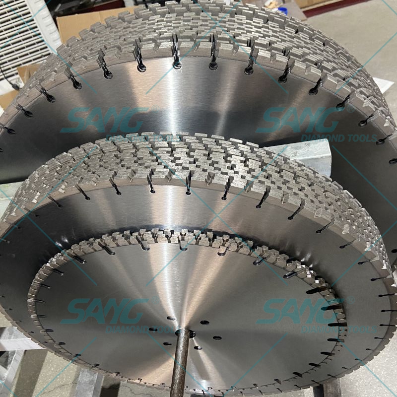 600 mm laserowa spawana diamentowa ściana Arix Blade dla betonu